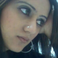 Femme mince de 32 ans drôle et facile à vivre à Grenoble, recherche plan cul simple sans prise de tête avec homme bien dans ses baskets, annonce coquine Grenoble