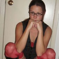 Dominatrice de Grenoble cherche jeune soumis obeissant 